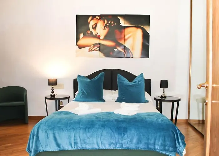 Blue Navona Two Bedroom רומא